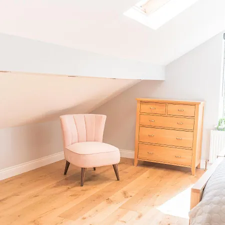 Cedar Wood * コニストン