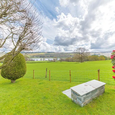 Cedar Wood * コニストン