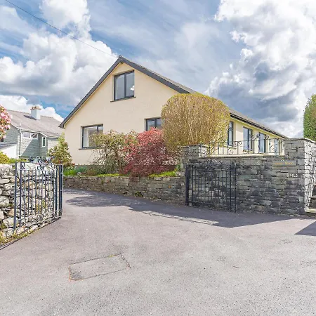 Cedar Wood * Coniston