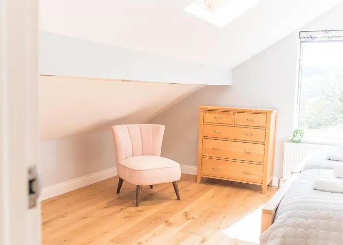 Cedar Wood * Coniston